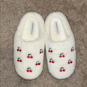Aeropostale Cherry Slippers